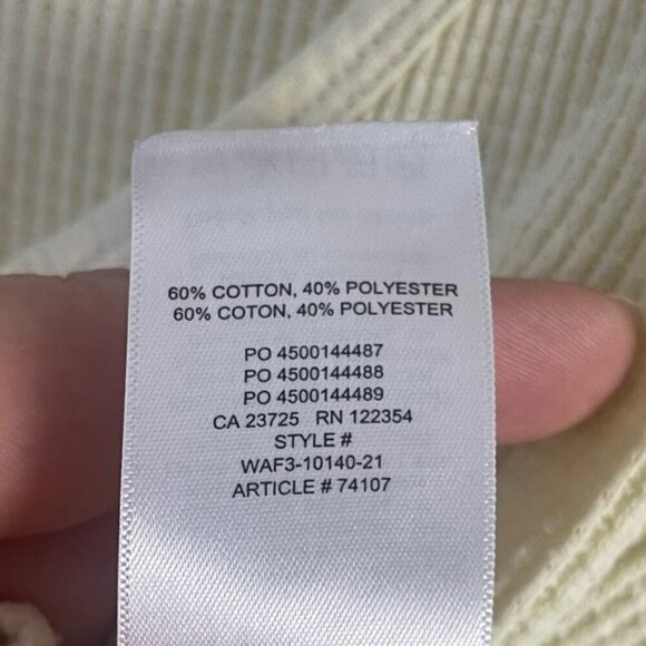 Aritzia TNA Wafflex Scoop Neck Notch Long Sleeve in Butter yellow XS cropped - Picture 7 of 10